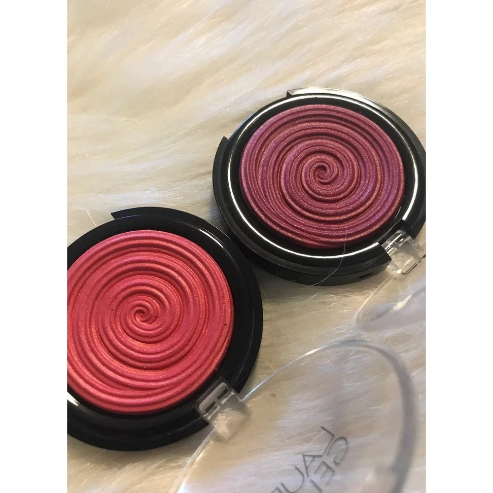 Laura Gelled & Clinique Blush